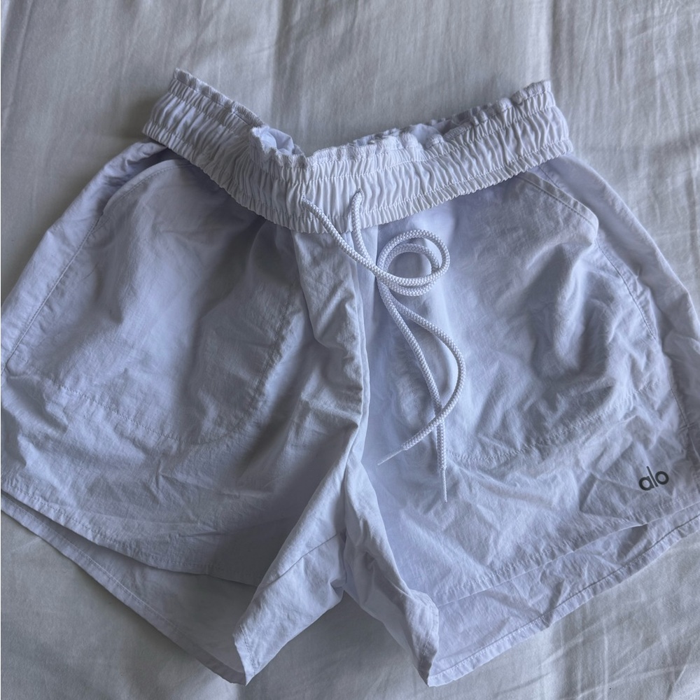 ALO Yoga Alumni Short in White
